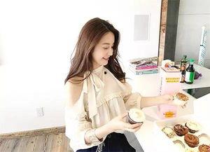 成人衣服直播夏装视频,直播带你领略时尚夏装潮流-第3张图片-草莓视频深夜