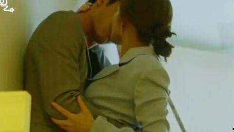 成人亲热接吻视频大全,成人亲热接吻视频精选集锦-第1张图片-草莓视频深夜