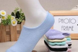 成人雪地袜子怎么穿视频-第1张图片-草莓视频深夜