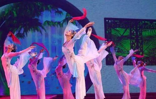 成人简单手绢舞蹈视频,成人简单手绢舞蹈教程-第2张图片-草莓视频深夜