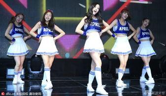 成人舞台演出短裙视频,成人舞台演出视觉盛宴-第3张图片-草莓视频深夜