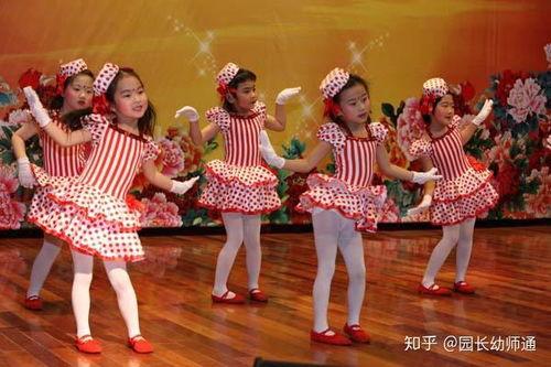 加油操舞蹈成人教学视频,跟随加油操舞蹈教学视频，开启您的健身舞蹈之旅-第3张图片-草莓视频深夜