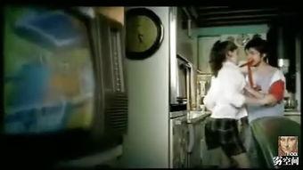 搞笑成人睡衣广告视频大全,笑翻天！搞笑成人睡衣广告视频大盘点-第1张图片-草莓视频深夜